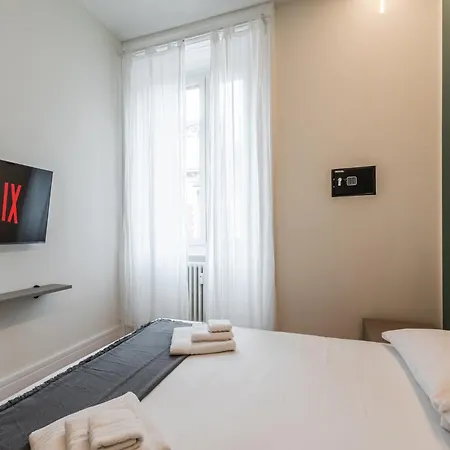 Spacious In Next To Metro Milan