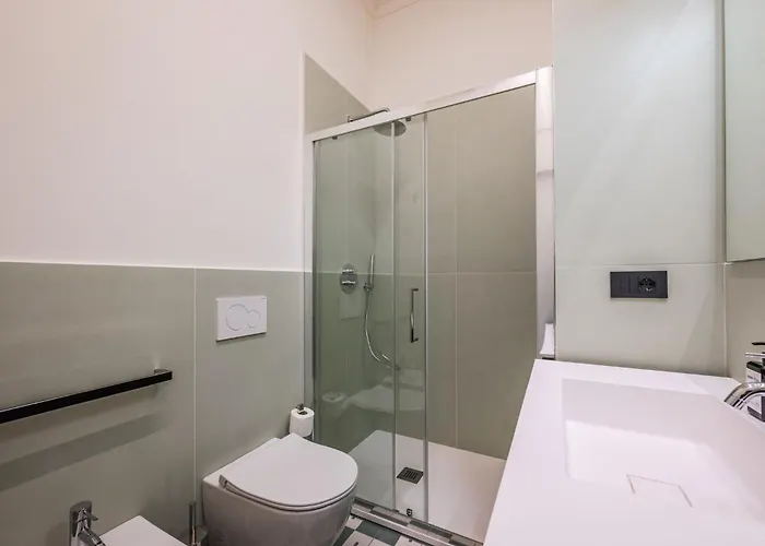 Apartment Spacious In Next To Metro *