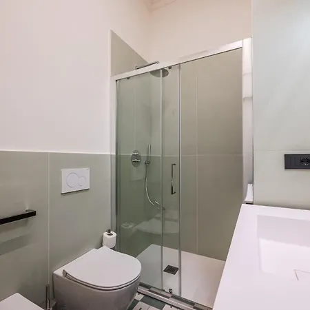 Apartment Spacious In Next To Metro *